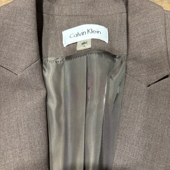 Calvin Klein Dark Brown Women's Blazer 100% Polyester lining NWOT Size 14 - Picture 5 of 10
